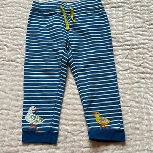 Baby Boden cut leggings, size 3-4Y, 104cm. 96% cotton, 4% elastane.